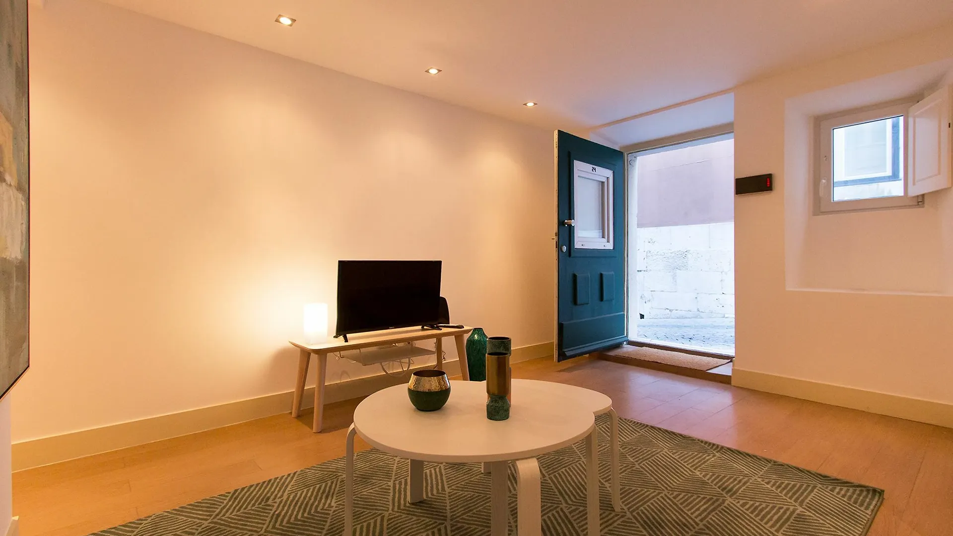 Panteao Terrace By Homing Apartment Lisbon